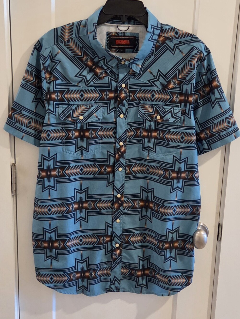 Rock & Roll Denim Short-Sleeve Performance Button-Down Aztec Shirt - Size Large